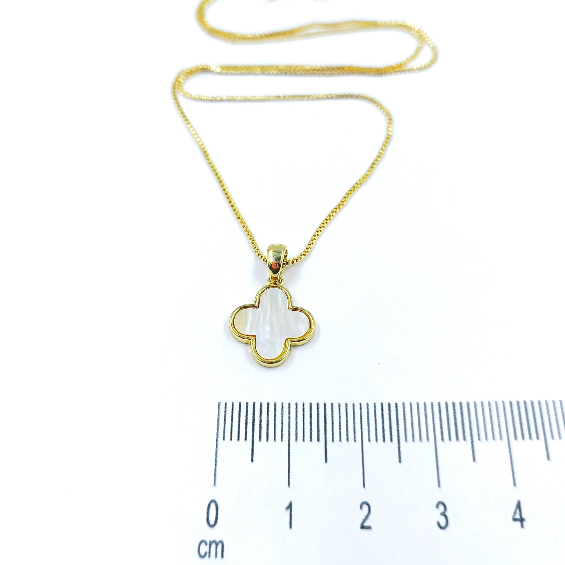 Collar rodio Trébol nácar