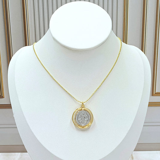 Collar rodio medallita