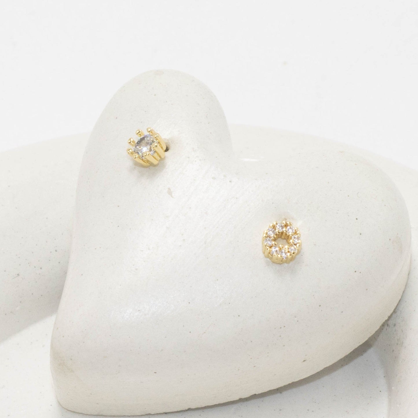 Topo zircón solitario