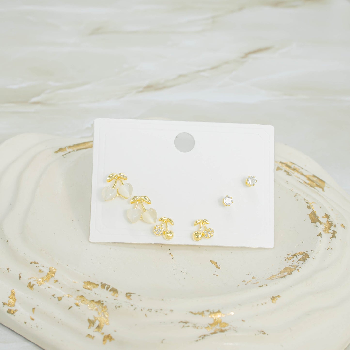 Topo cerezas corazones