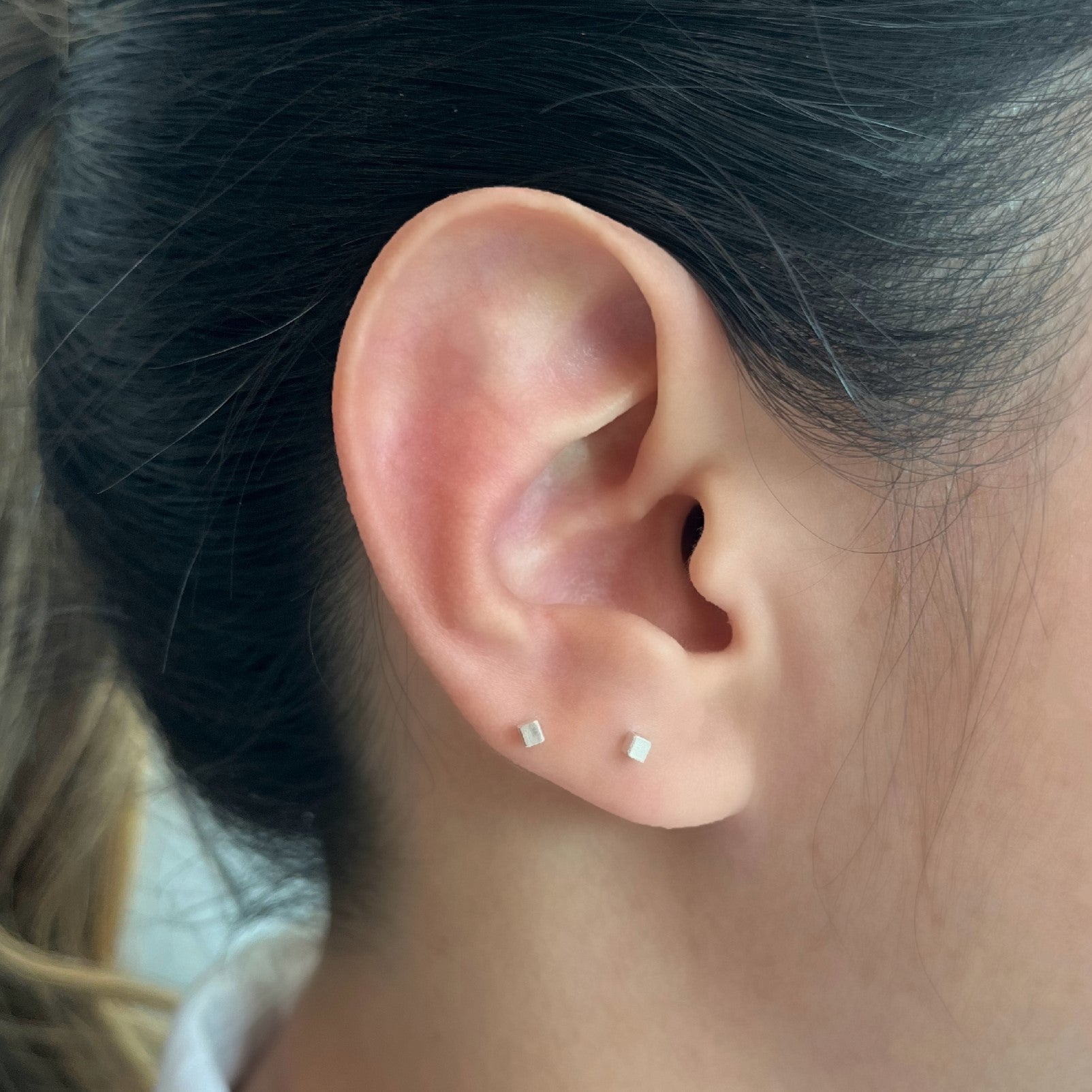 Topo plata cubo  Amulí