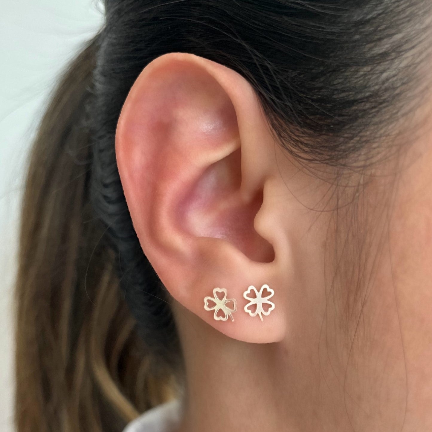 Topo plata trébol  Amulí