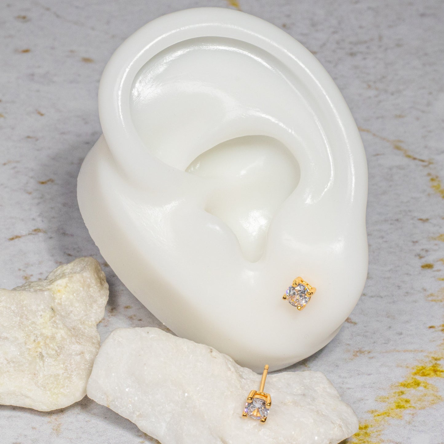 Topo zircon (4mm) cristal